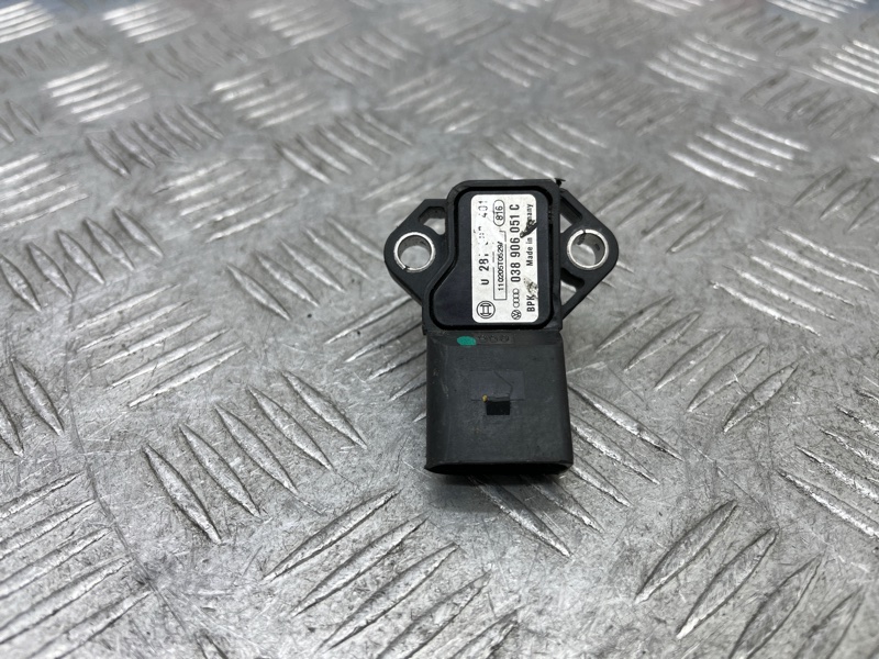 Датчик абсолютного давления Touran 2012 1T CTHA