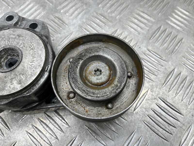 Натяжитель ремня Tiguan 2012 1 NF CAVA