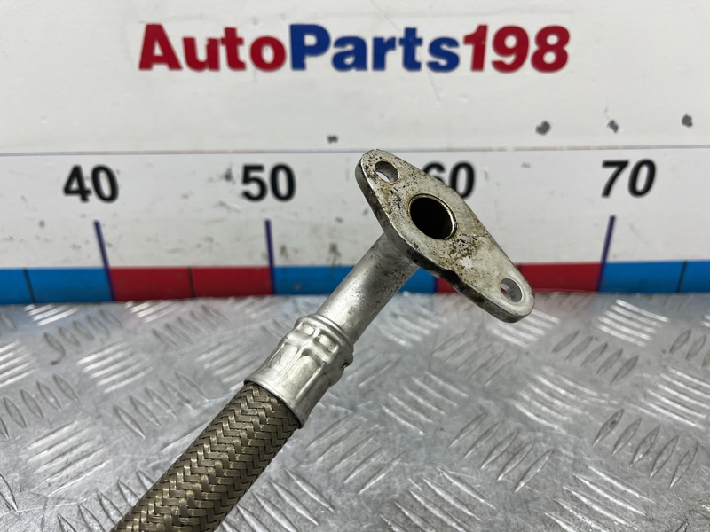 Трубка турбокомпрессора Tiguan 2009 1 NF CAVD Трубка турбокомпрессора Tiguan 2009 1 NF CAVD