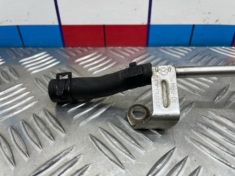 Трубка охлаждения турбины Tiguan 2011 1 NF CAXA Трубка охлаждения турбины Tiguan 2011 1 NF CAXA