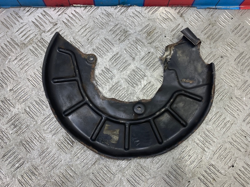 Щит опорный передний левый Tiguan 2009 1 NF CAWB Щит опорный передний левый Tiguan 2009 1 NF CAWB