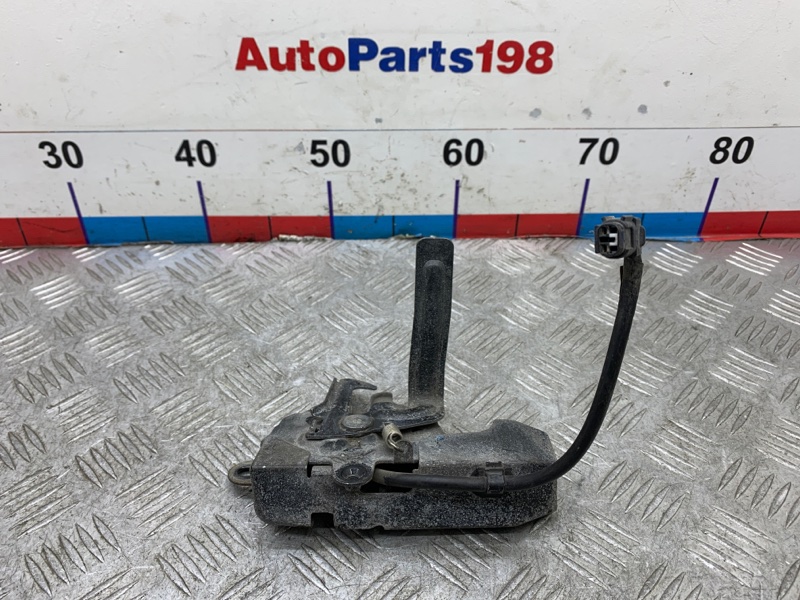 Замок капота Toyota Camry 2014 V50 V55 2ARFE 5351033370 контрактная