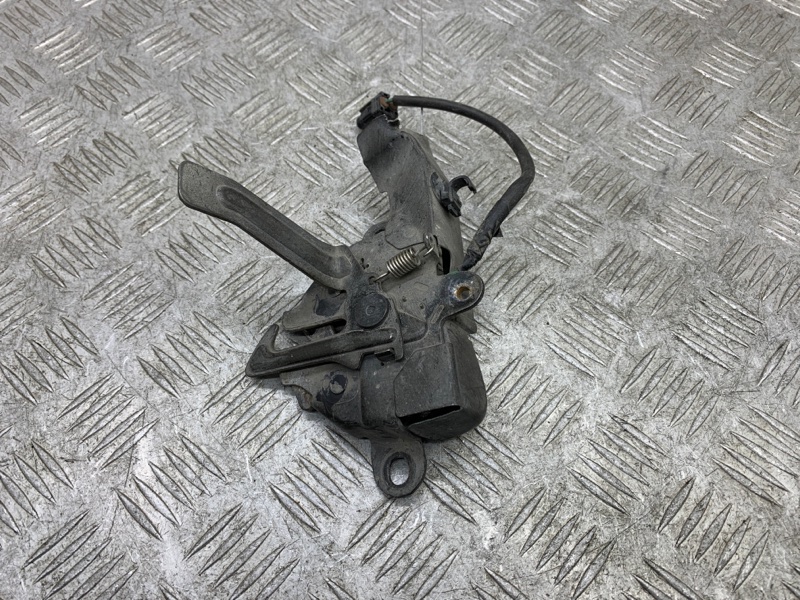 Замок капота Camry 2014 V50 V55 2ARFE