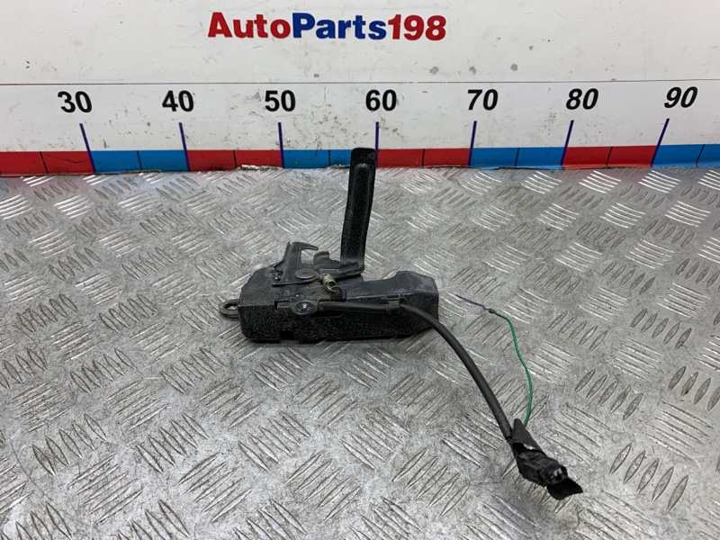 Замок капота Camry 2008 V40 2AZFE