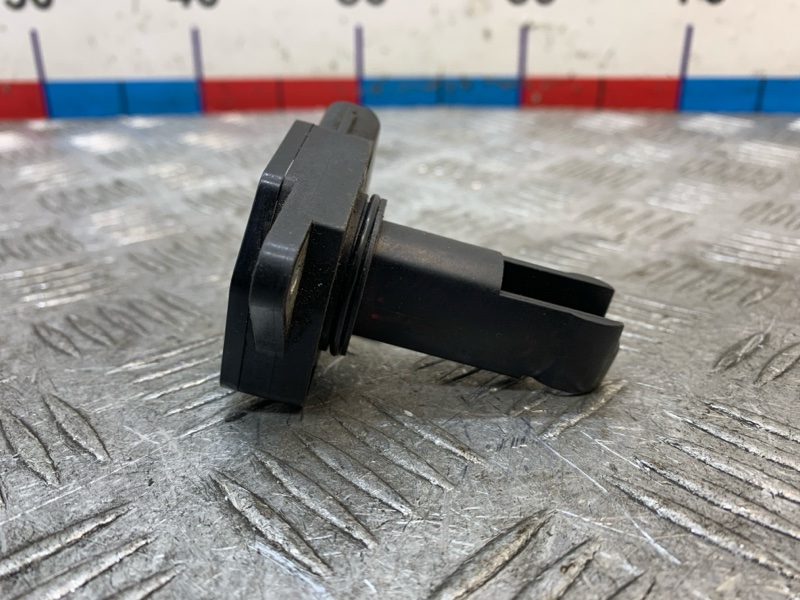 Датчик расхода воздуха RX300 2000 MCU15 1MZFE