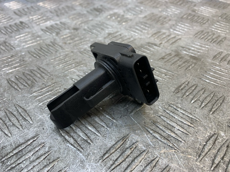 Датчик расхода воздуха RX300 2000 MCU15 1MZFE