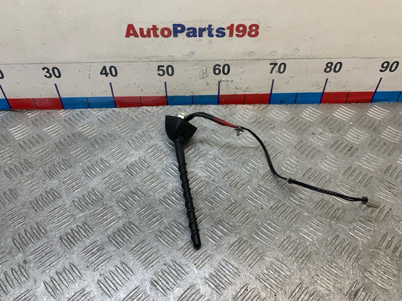 Антенна Nissan X-TRAIL T31 MR20DE