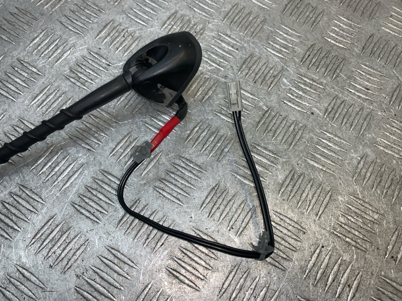 Антенна X-TRAIL 2013 T31 QR25DE