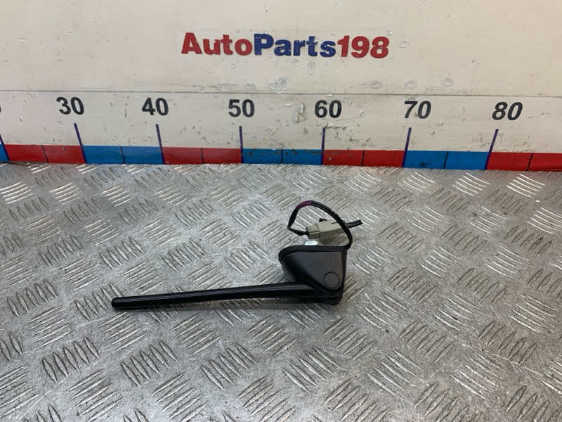 Антенна Nissan X-TRAIL 2010 T31 M9R 28208JG000 контрактная