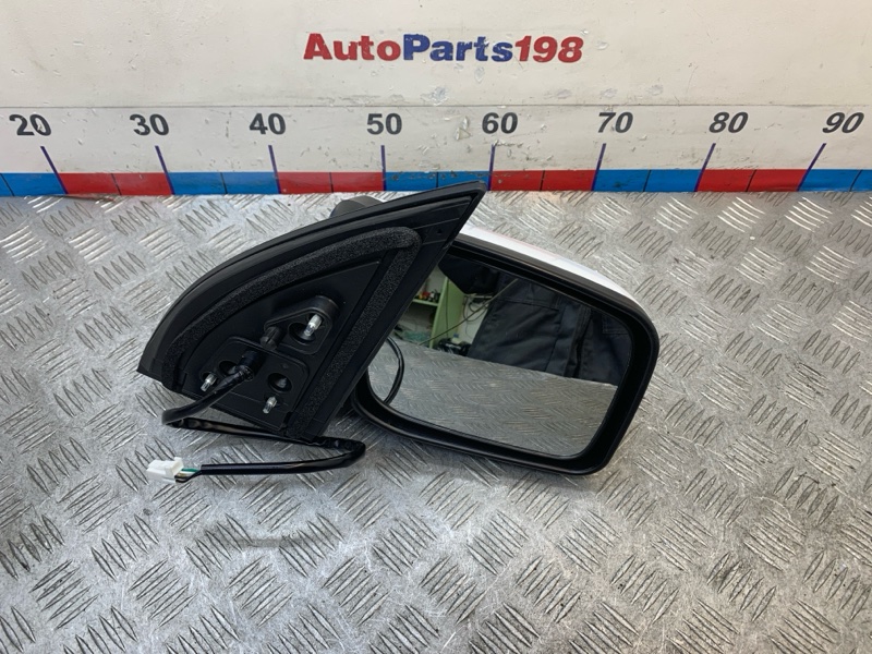 Зеркало правое Nissan X-TRAIL 2012 T31 MR20DE 963013UY1A новая