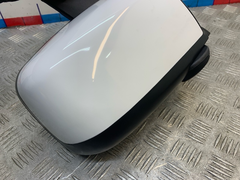 Зеркало правое X-TRAIL 2012 T31 MR20DE