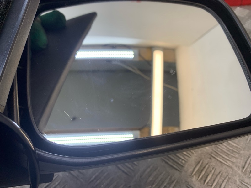 Зеркало правое X-TRAIL 2012 T31 MR20DE