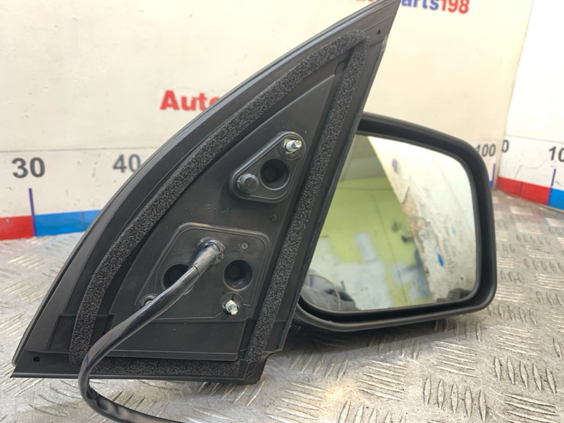 Зеркало правое X-TRAIL 2012 T31 MR20DE