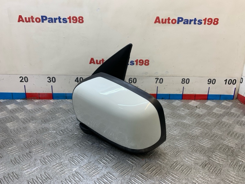 Зеркало левое Nissan X-TRAIL T31 MR20DE