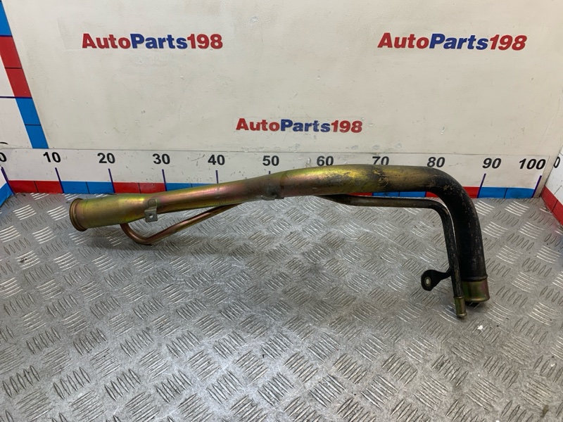 Горловина топливного бака CR-V 1999 1 RD B20B