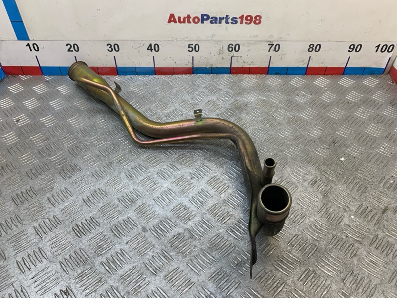 Горловина топливного бака CR-V 1999 1 RD B20B