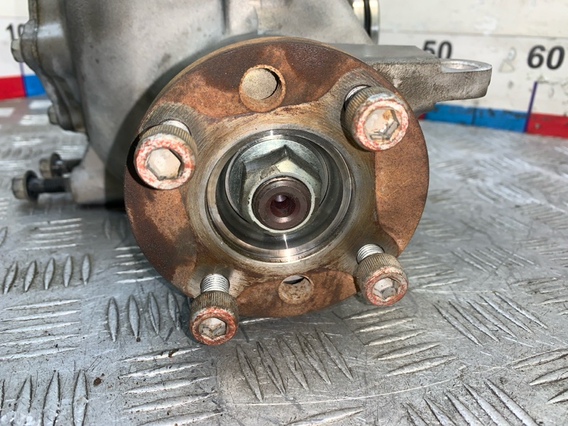 Редуктор моста передний FX35 2012 S51 VQ35HR