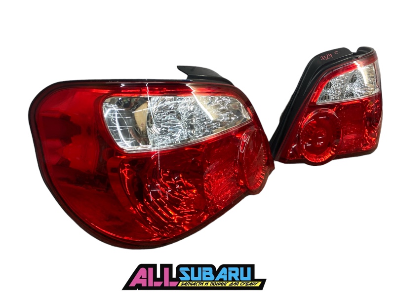 Фонарь задний задний Impreza  WRX STI 2003 - 2005 GDB EJ207