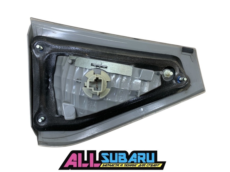 Фонарь задний правый Impreza WRX STI 2010 GRF EJ257 Фонарь задний правый Impreza WRX STI 2010 GRF EJ257