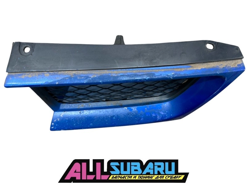 Решётка радиатора левая Subaru Impreza WRX GDA EJ205