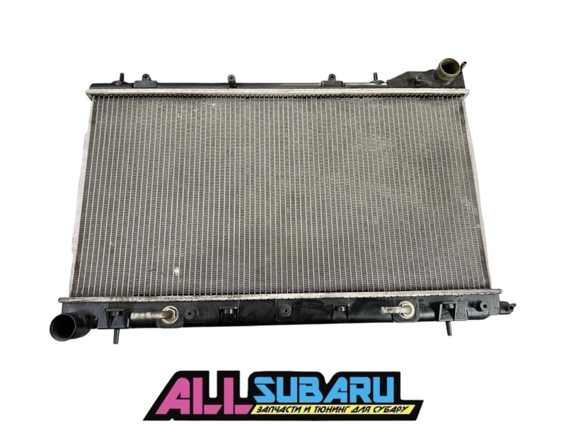 Радиатор охлаждения двигателя Subaru Forester 2004 SG5 EJ20 45111-SA010 контрактная