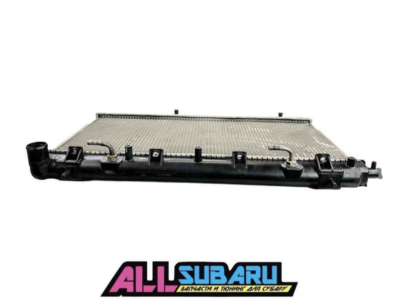 Радиатор охлаждения двигателя Forester 2004 SG5 EJ20