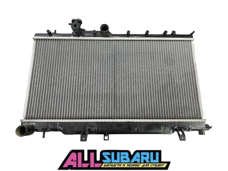 Радиатор охлаждения двигателя Subaru Legacy 2002 BE5 EJ20 45111-AG030 контрактная