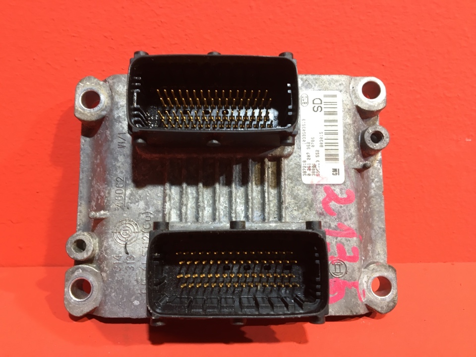 Блок управления двигателем Opel Corsa C