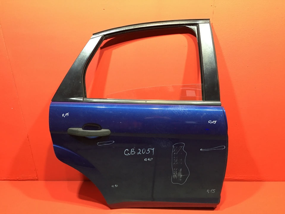 Дверь Ford Focus 2