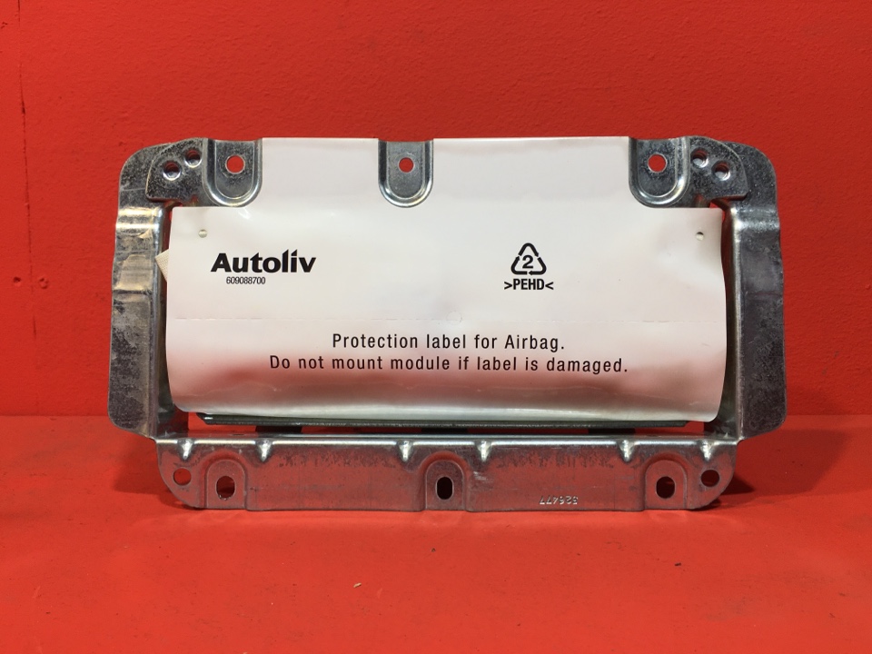 Подушка безопасности пассажира Land Rover Freelander 2