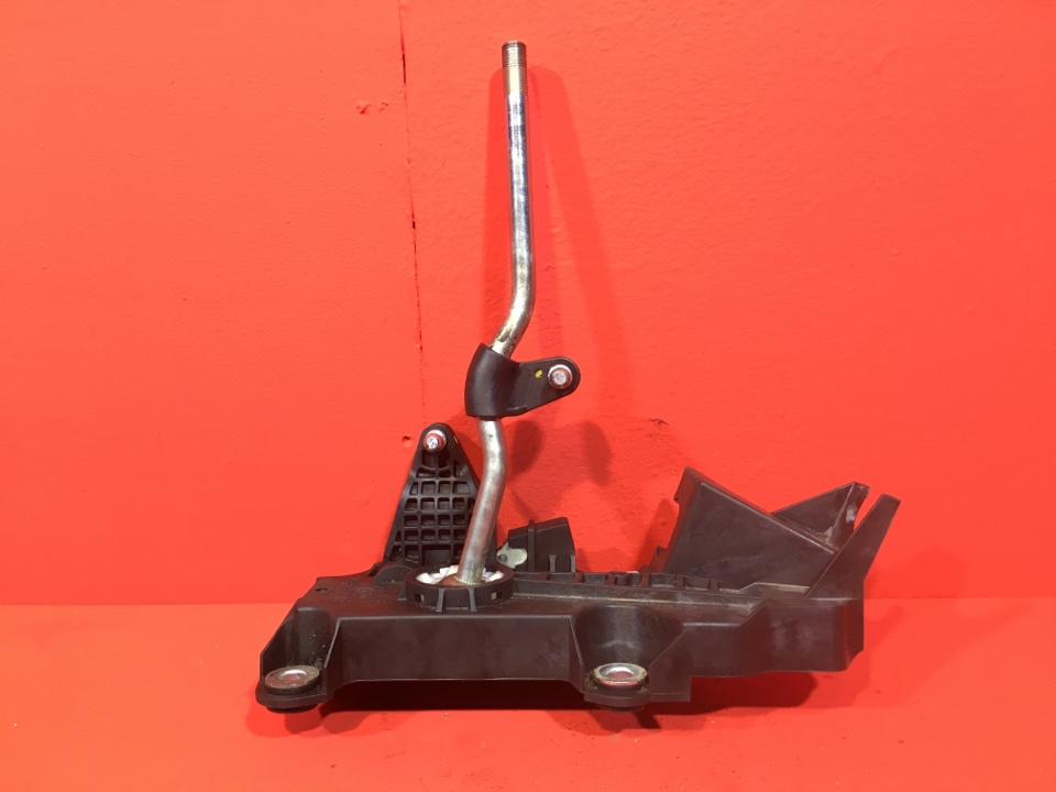 Кулиса МКПП Ford Focus 2