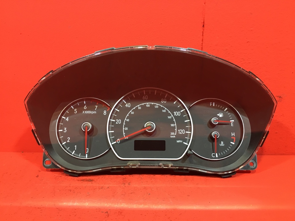 Щиток приборов Suzuki SX4