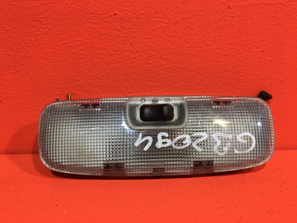 Плафон салонный Land Rover Freelander 2