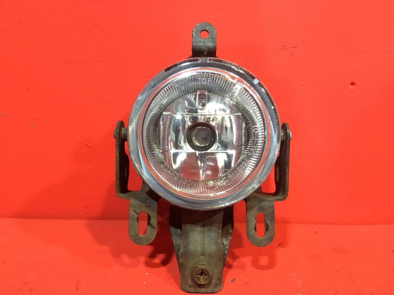 Фара противотуманная Mitsubishi Pajero, Montero 3 (V6, V7)