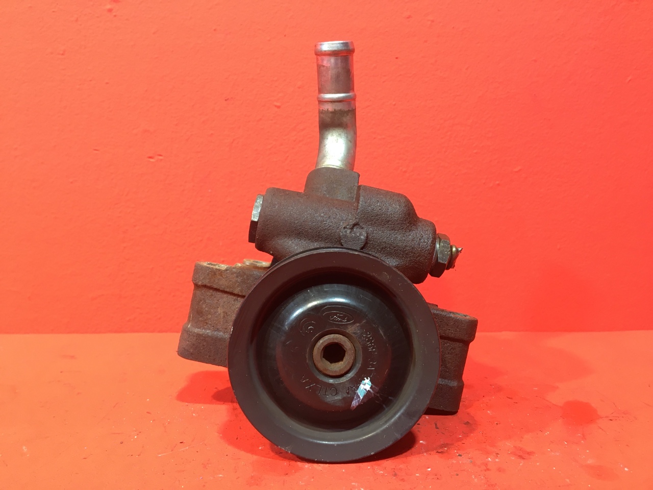 Насос ГУРа Ford Fusion