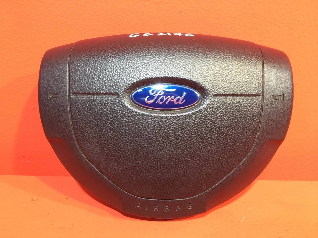 Подушка безопасности в руль Ford Fusion