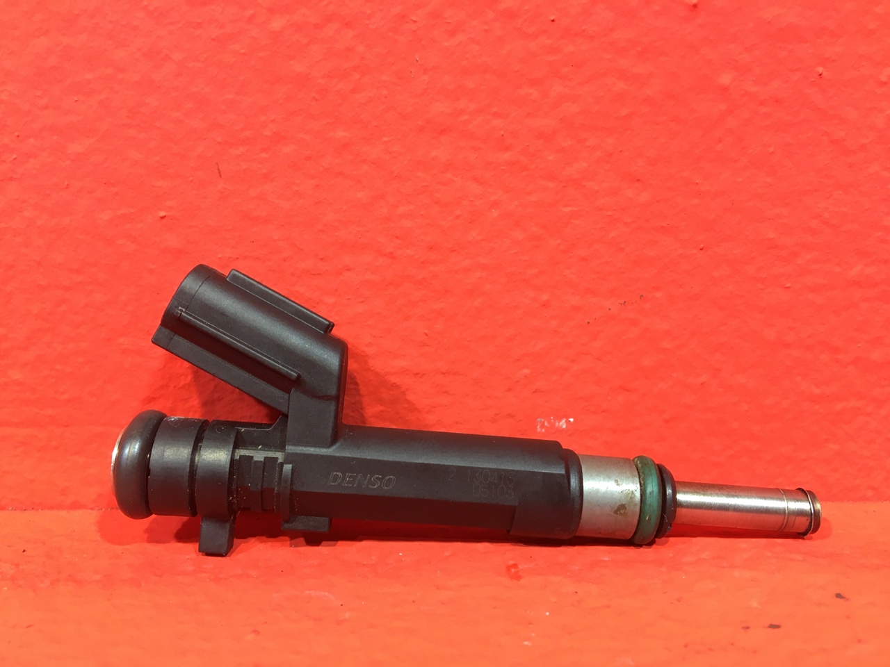 Форсунка топливная Nissan Juke F15