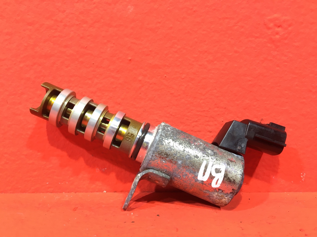 Клапан изменения фаз ГРМ Nissan Juke F15