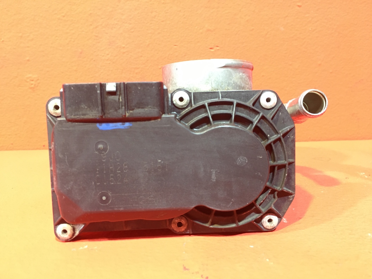 Дроссельная заслонка Suzuki SX4