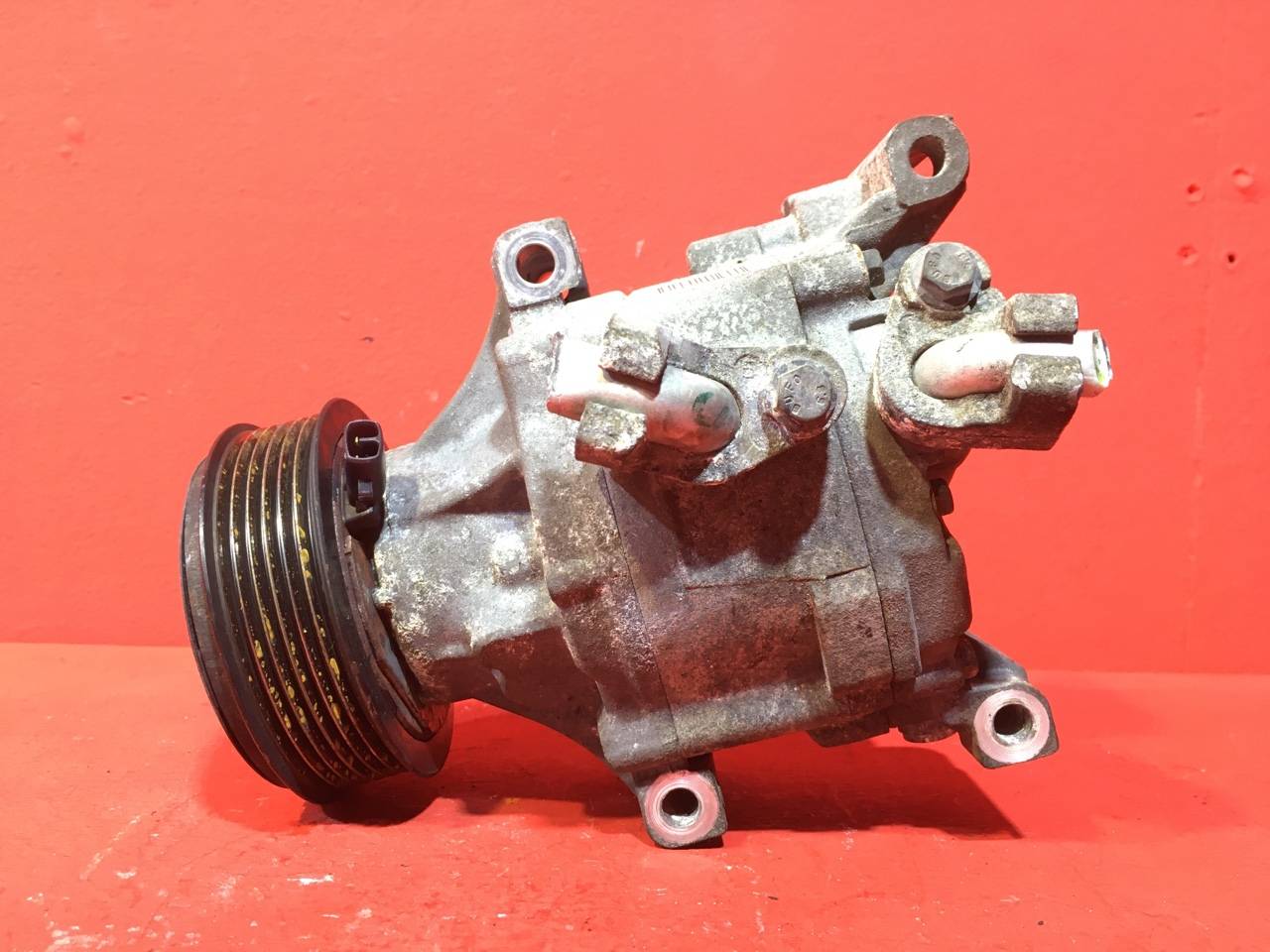 Компрессор кондиционера Toyota Corolla Verso