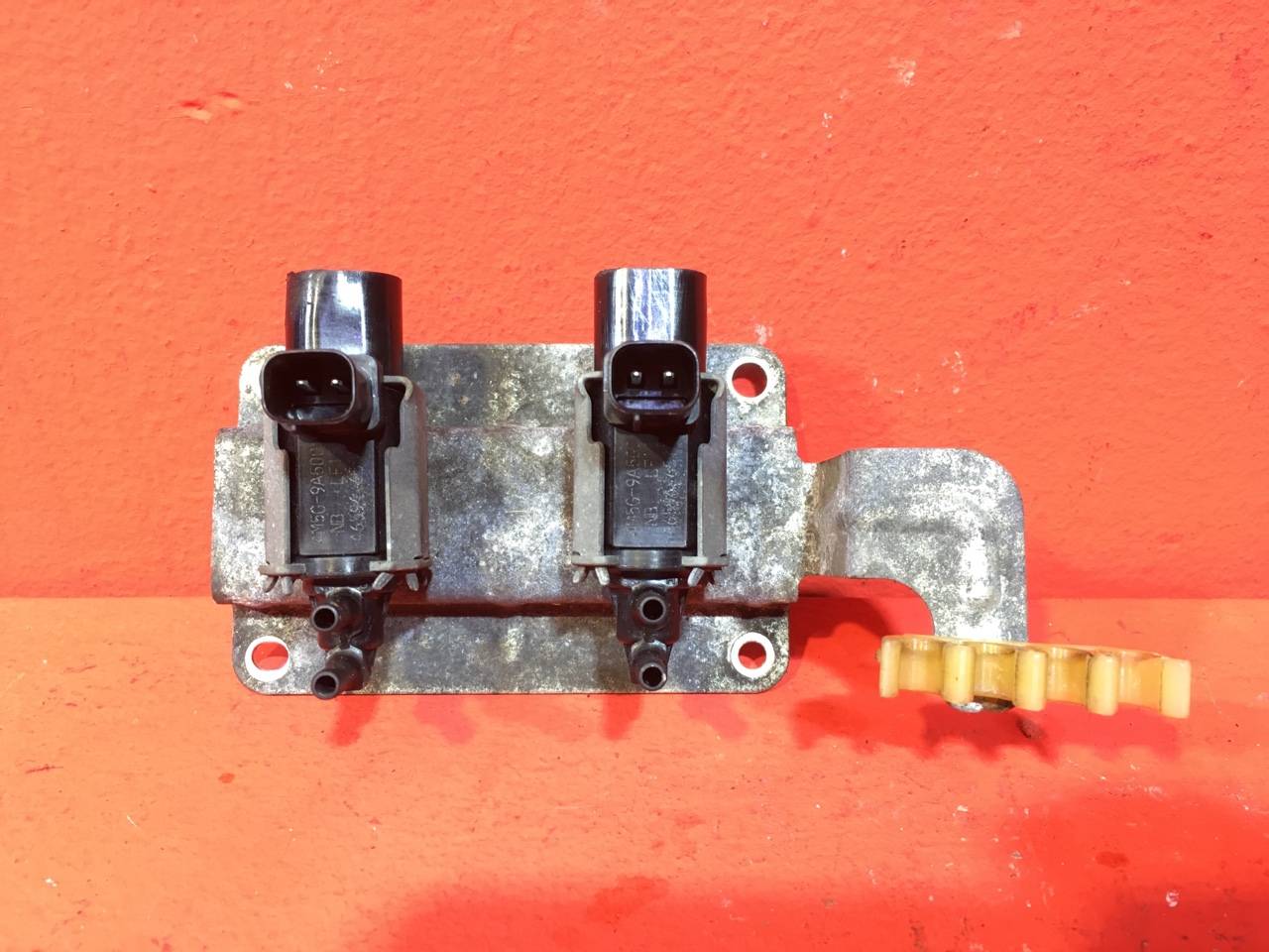 Клапан электромагнитный Ford Focus 2