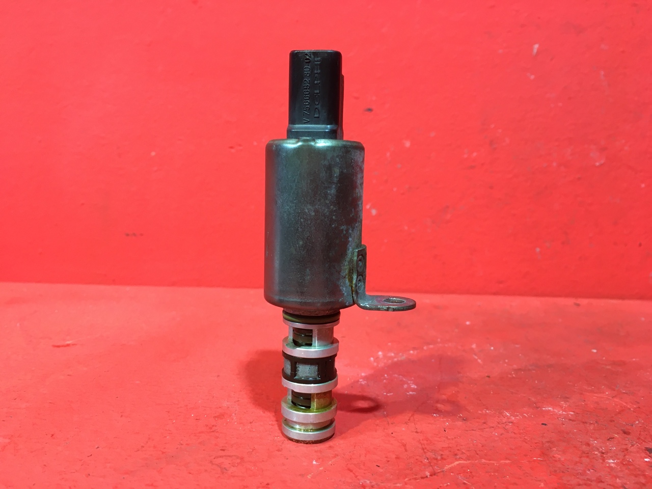 Клапан изменения фаз ГРМ Peugeot 308