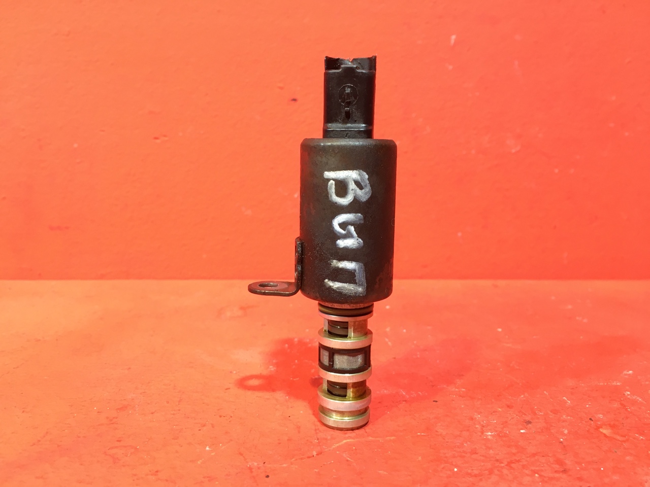 Клапан изменения фаз ГРМ Peugeot 308