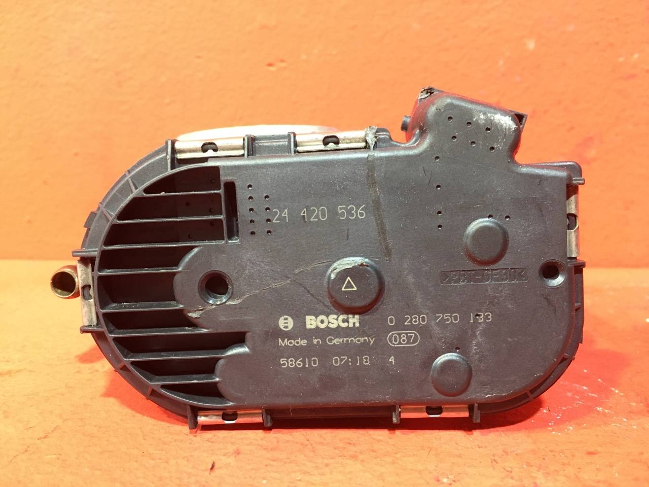 Дроссельная заслонка Opel Meriva A