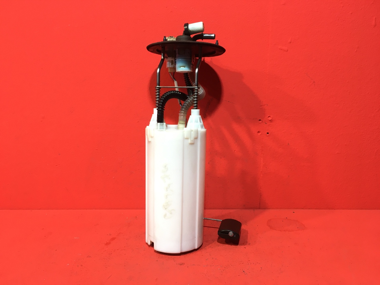 Датчик уровня топлива Kia Sorento BL