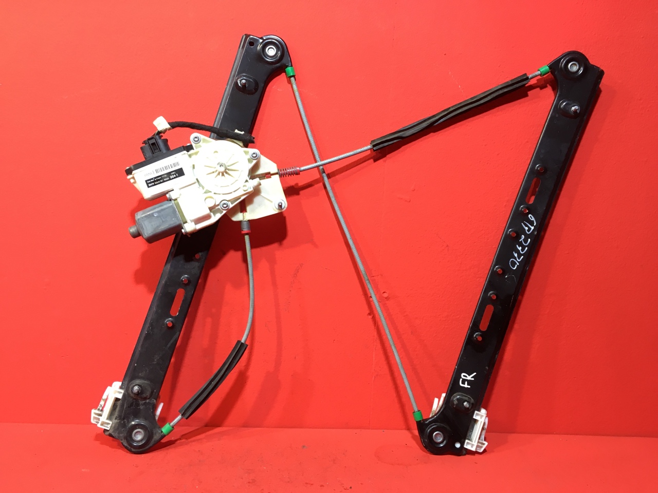 Стеклоподъемник BMW X3 E83