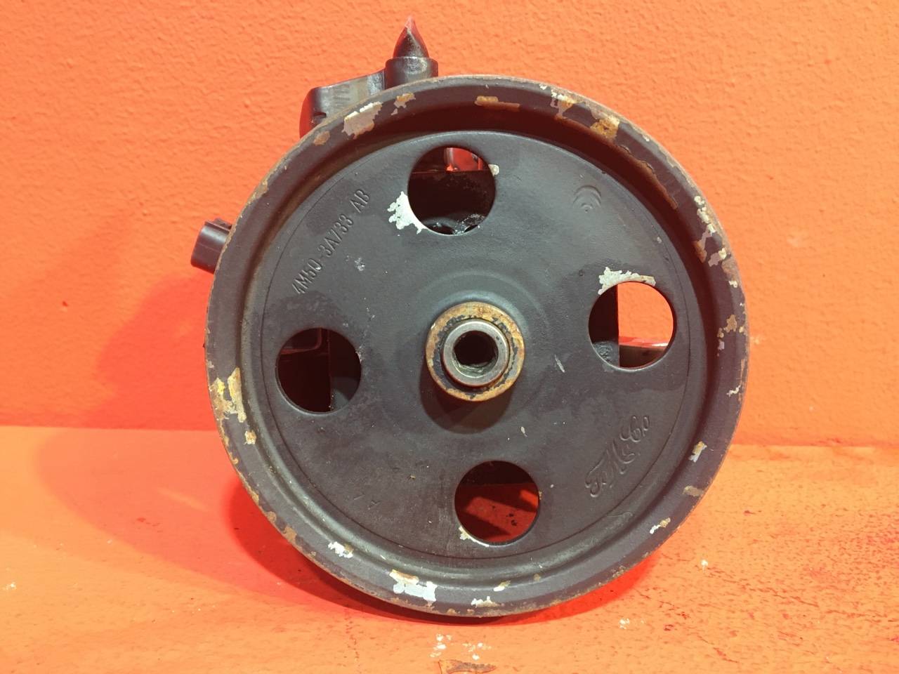 Насос ГУРа Ford Focus 2