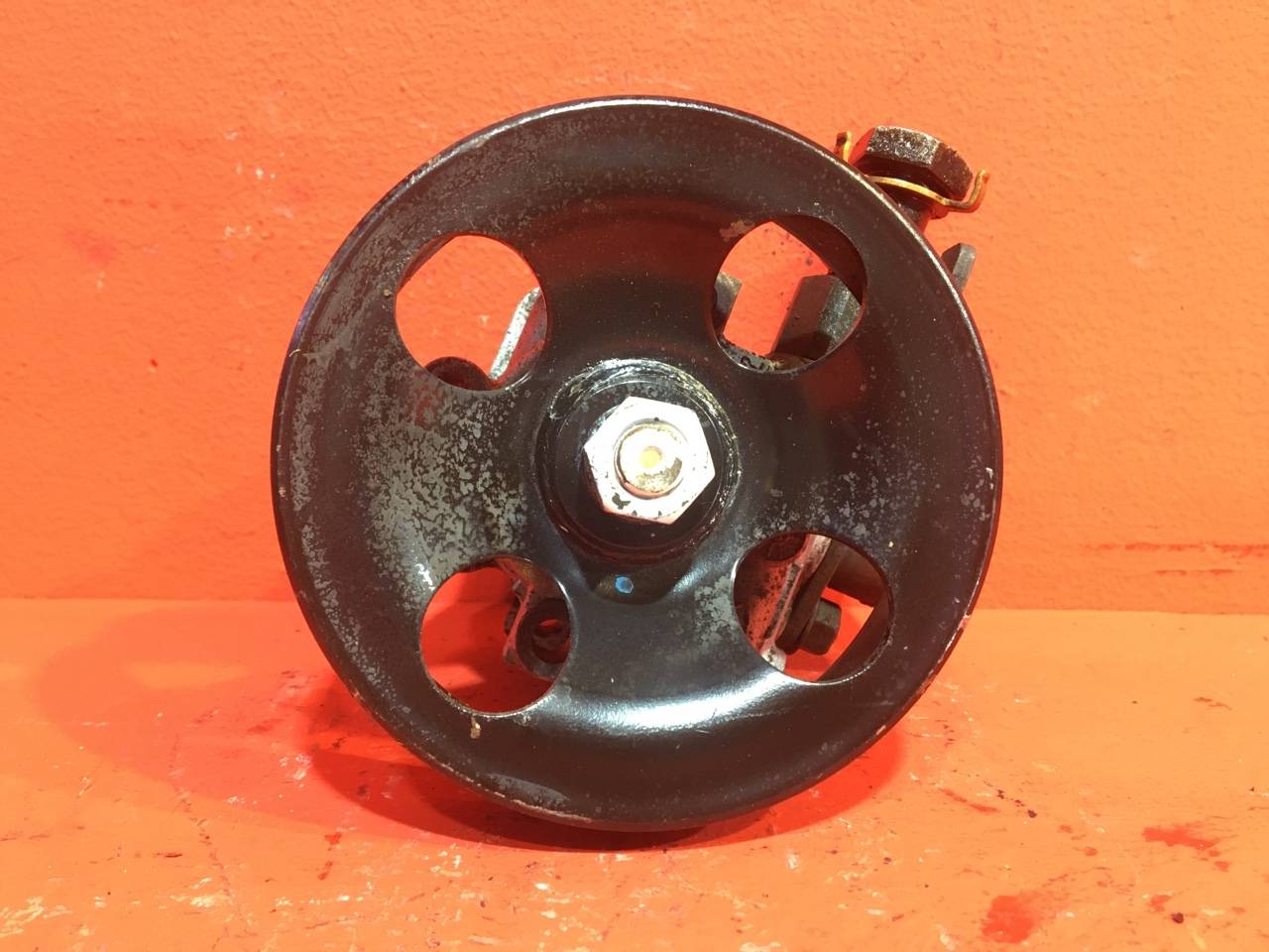 Насос ГУРа Hyundai Santa Fe SM