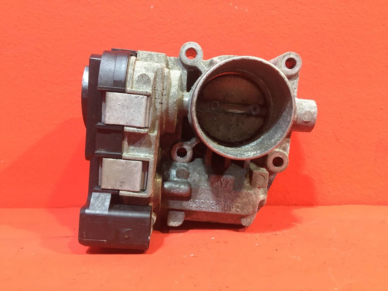 Дроссельная заслонка Volkswagen Golf 5