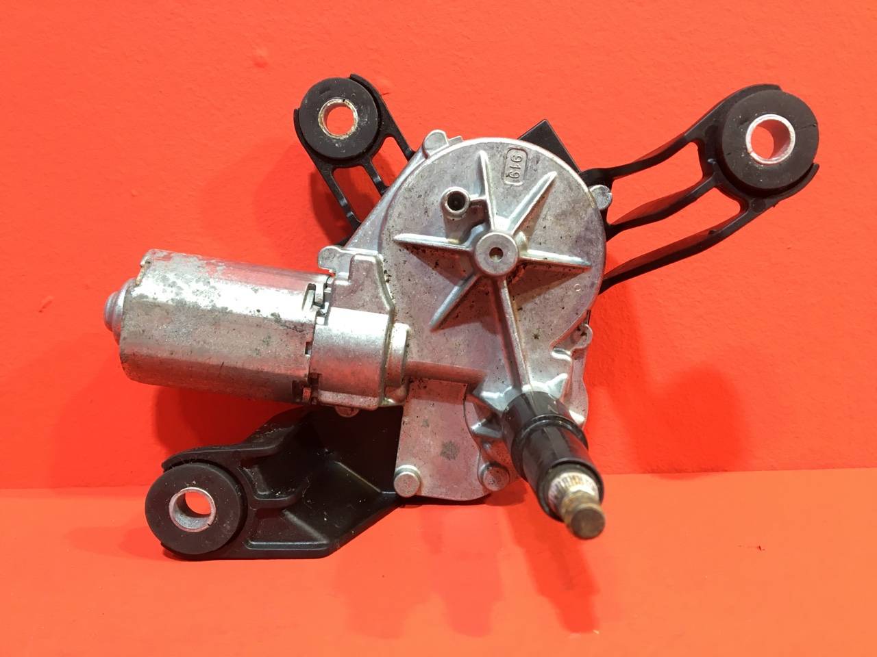 Моторчик стеклоочистителя Opel Astra H